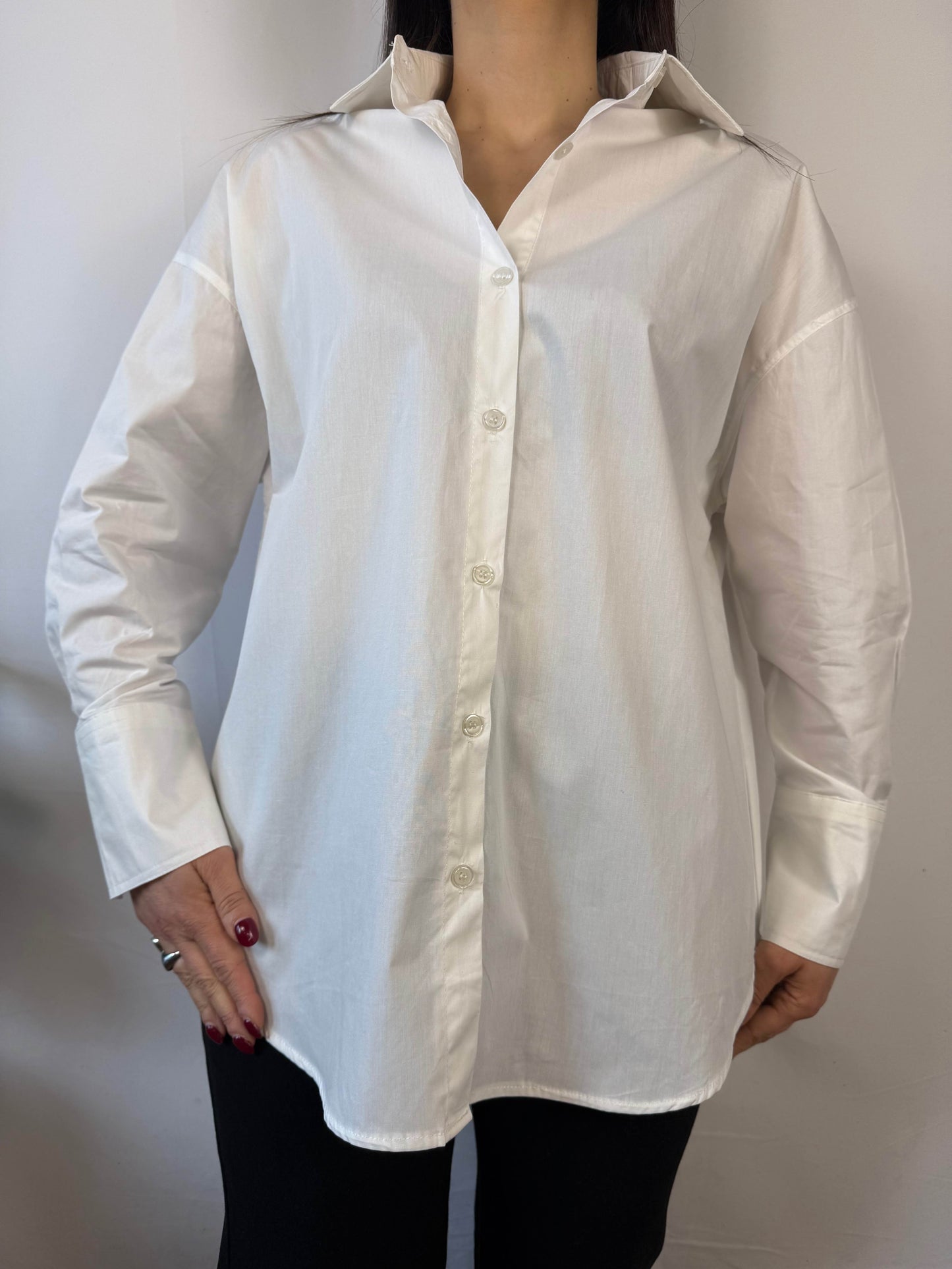 Camicia bianca over