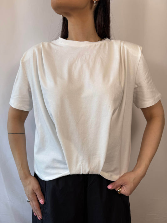 T-shirt nodo