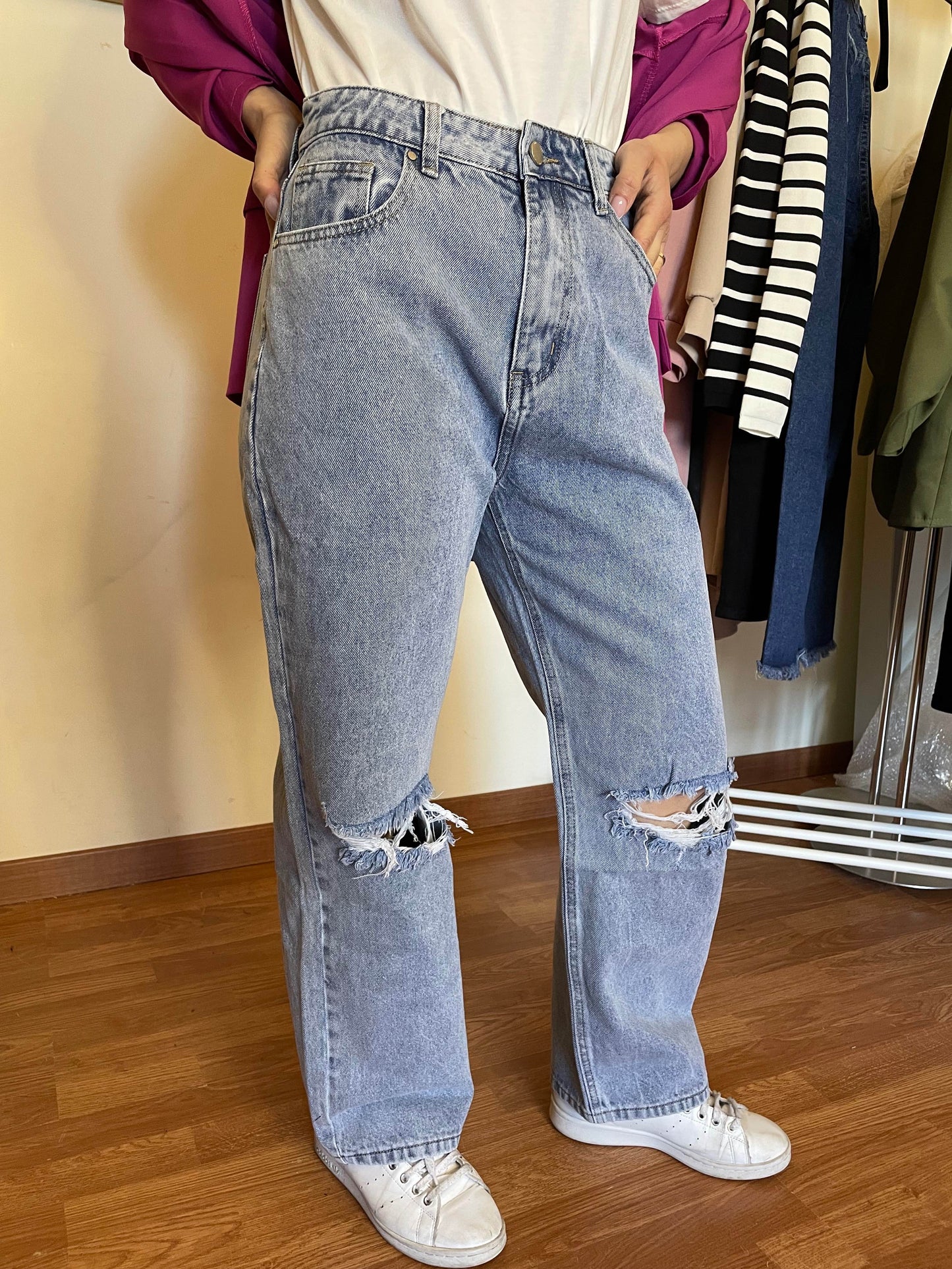 Jeans strappi